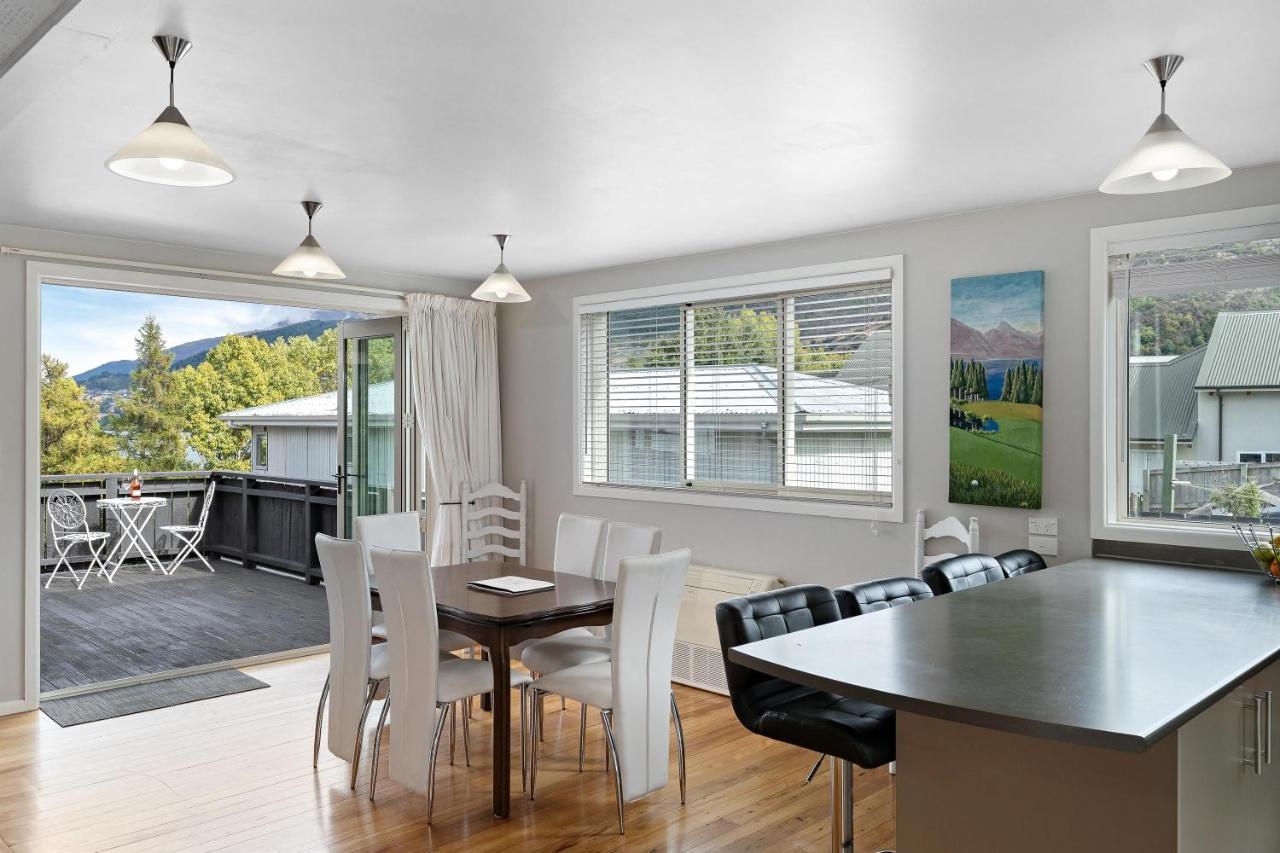 Lake And Mountain View Living ควีนส์ทาวน์ ภายนอก รูปภาพ